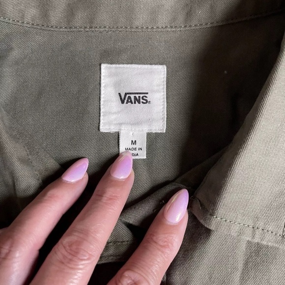 VANS Women’s Olive Green/Army Green Full Button Down Broadway Dress SZ M New!!! - Picture 9 of 12
